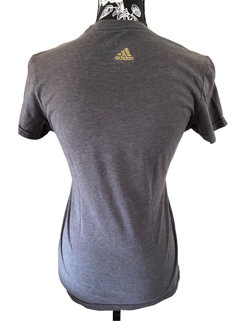 Adidas Cray The Go To Graphic T Shirt Sporty Athletic Sports Workout School - Picture 5 of 8